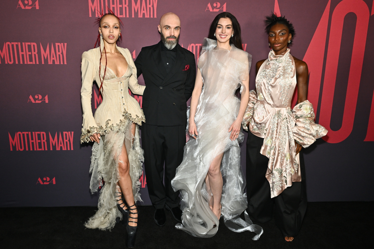 David Lowery, Anne Hathaway a Michaela Coel
