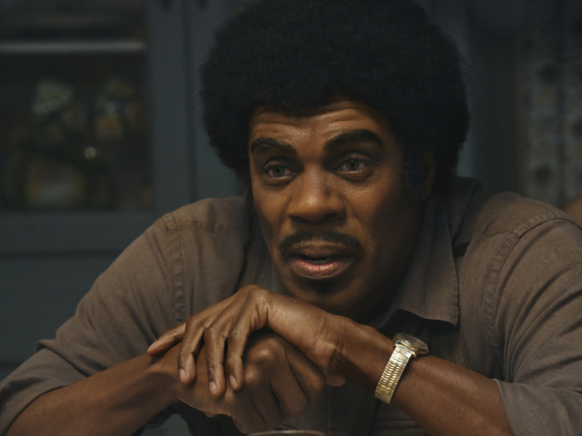 Herec Colman Domingo ako Joe Jackson vo filme Michael.