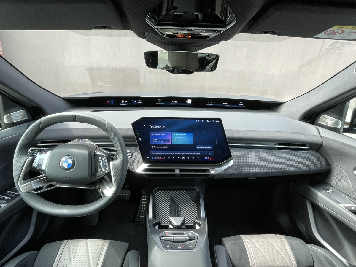 BMW iX3 50 xDrive - test 2026