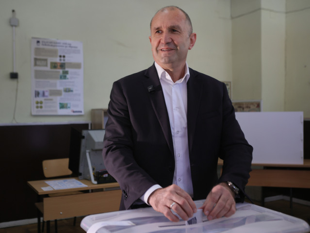 Bulharsko voľby rumen radev