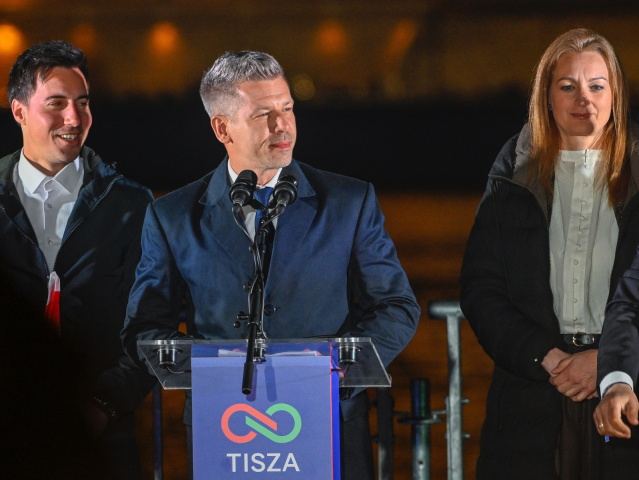Maďarsko Budapešť magyar Forsthofferová Radnai