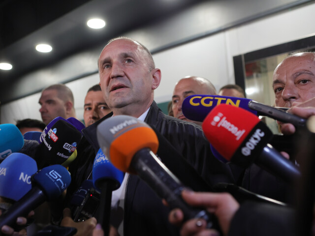 „Hon na pedofila“ sa skončil smrťou, migrantov zbili. Bulharský premiér hovorí o fašistických zverstvách