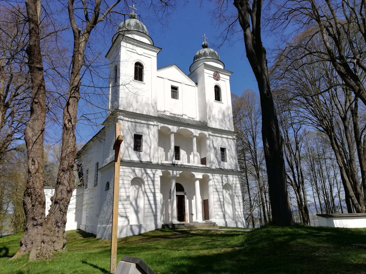 Kostol Povýšenia sv. Kríža, Slanický ostrov, Námestovo