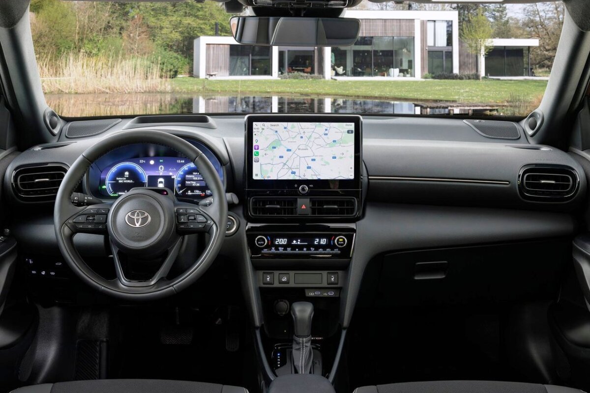 Toyota Yaris Cross - 2027