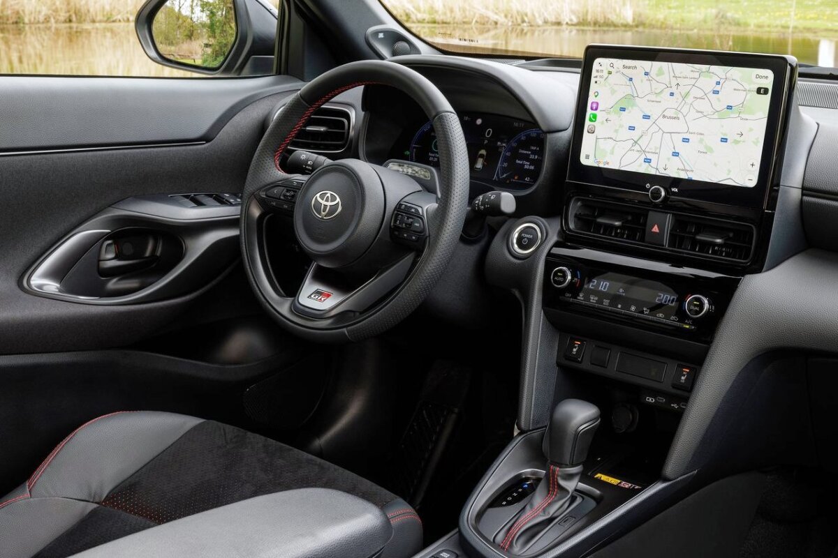 Toyota Yaris Cross - 2027
