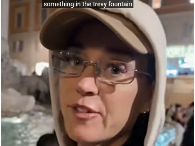 Katy Perry, di Trevi, Rím, Taliansko, fontána