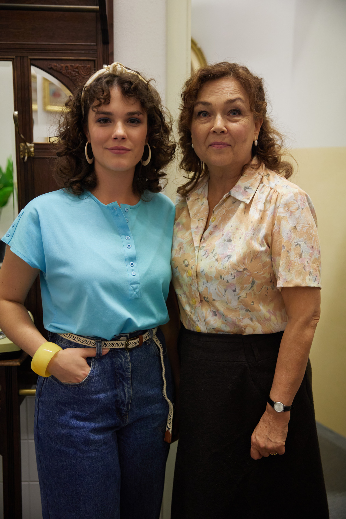 Herečka Dagmar Sanitrová a jej seriálová dcéra Paula Lopatovská. 