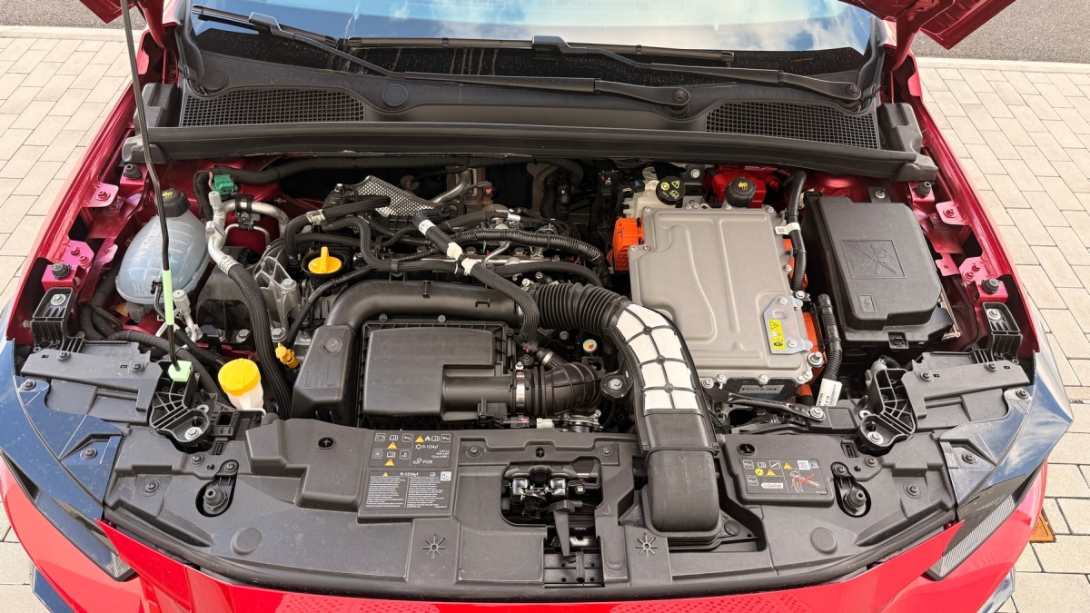 Renault Clio E-Tech Full Hybrid (2026)