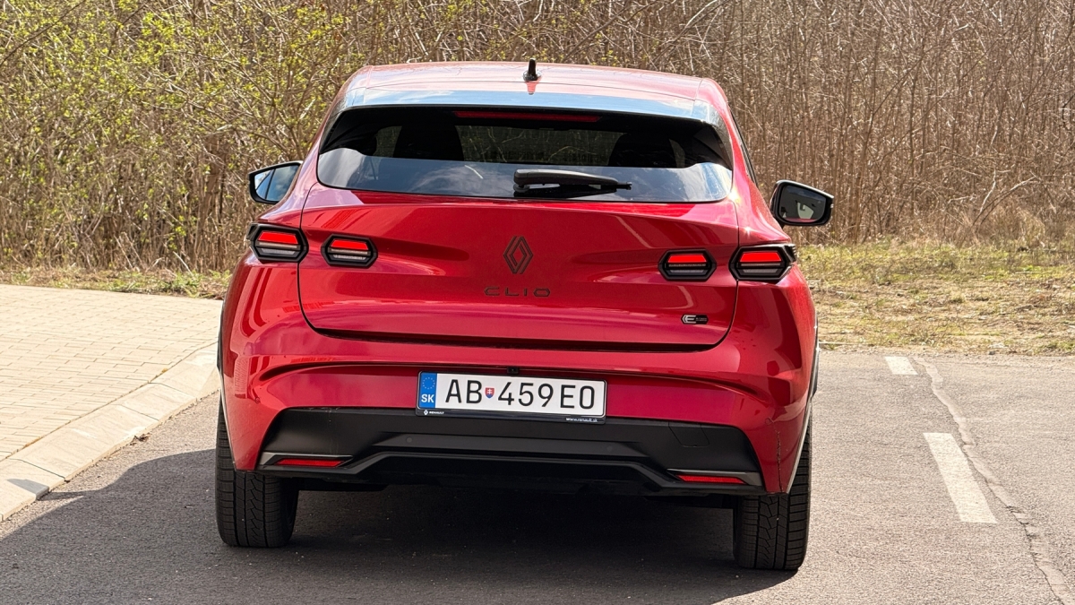 Renault Clio E-Tech Full Hybrid (2026)