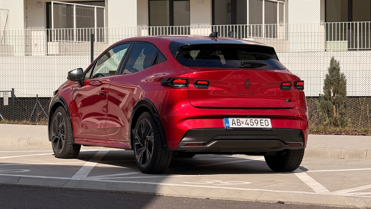 Renault Clio E-Tech Full Hybrid (2026)
