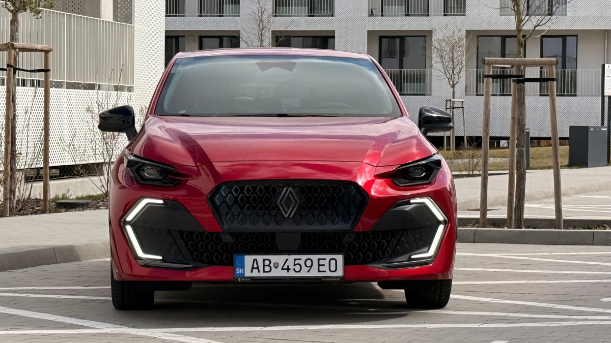 Renault Clio E-Tech Full Hybrid (2026)