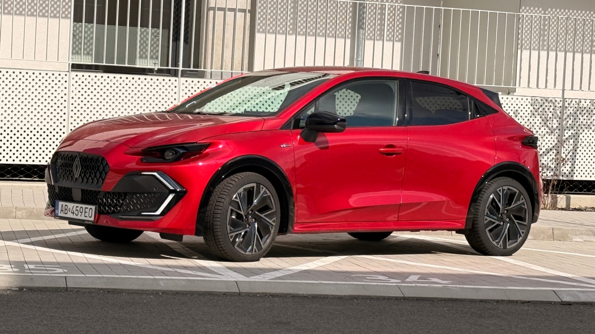 Renault Clio E-Tech Full Hybrid (2026)