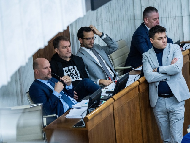 Gábor Grendel / Igor Matovič / Július Jakab / Roman Mikulec / Peter Pollák /