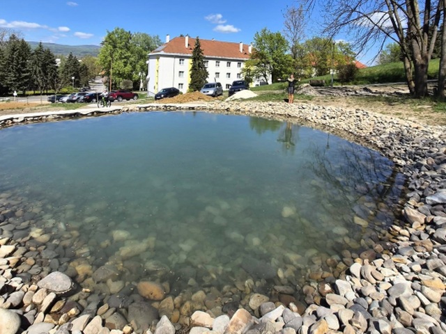 jazierko, Sliač