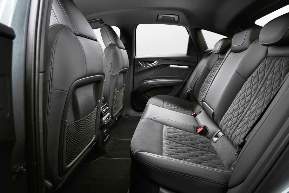 Audi Q4 Sportback e-tron - 2026
