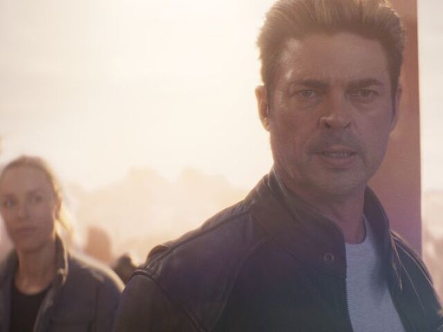 Karl Urban vo filme Mortal Kombat II.