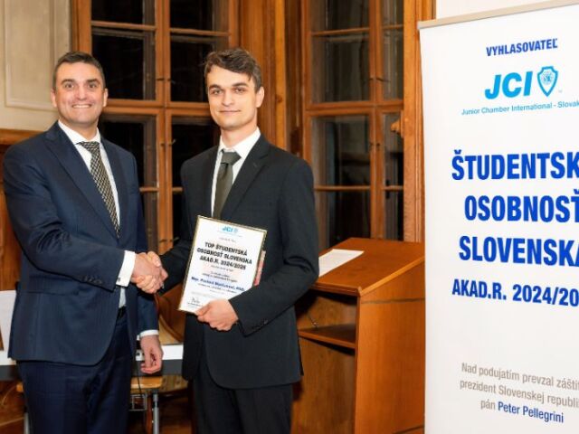 Myslan-Studentska-osobnost-s-Martin-Venhart-fotograf JCI-Slovakia