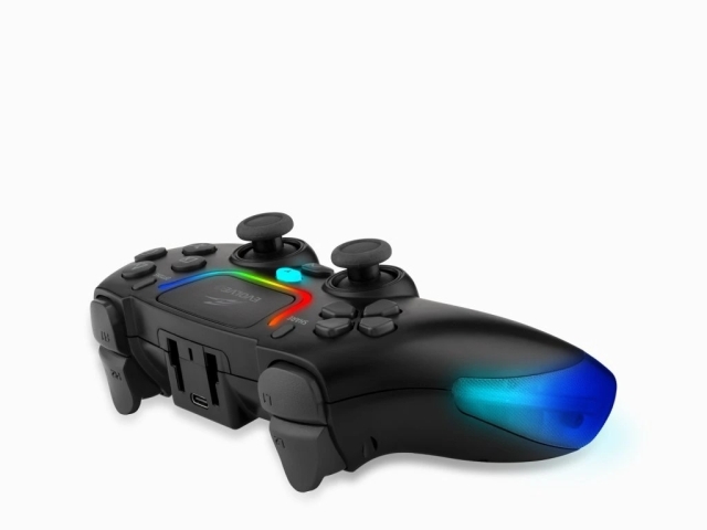 8380-1 evolveo gamepad ptero2 lo res 001-jpg