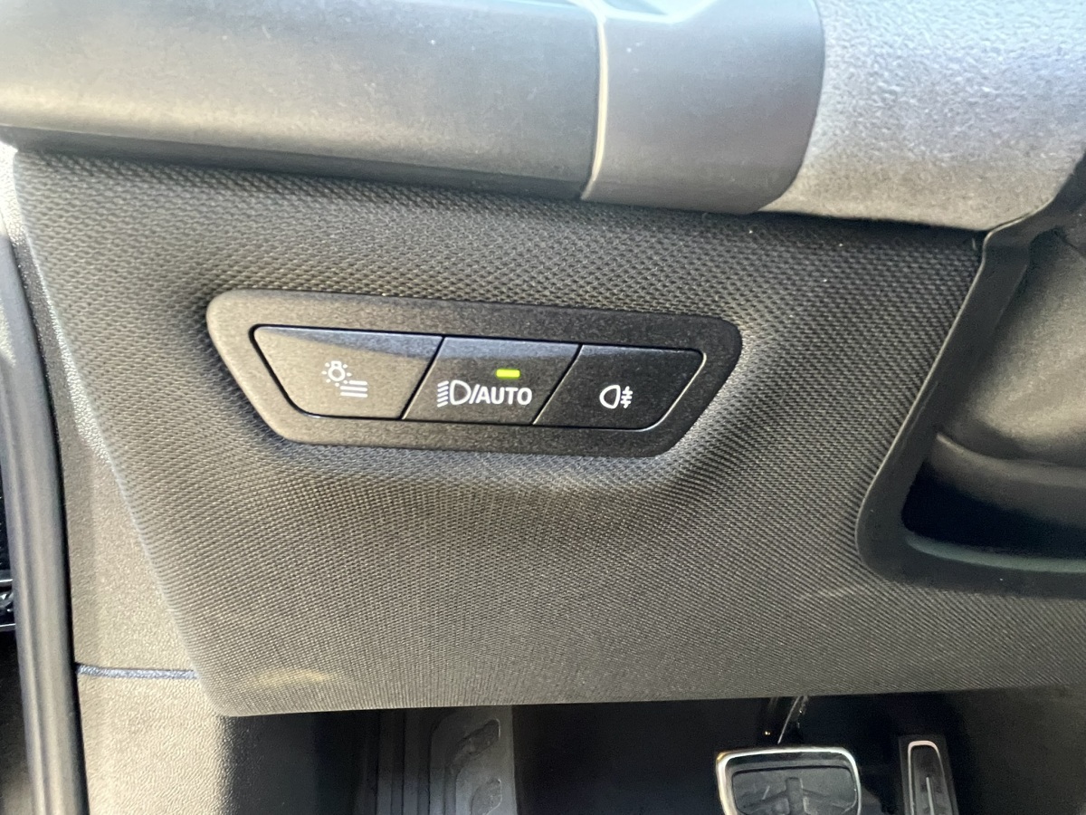 BMW iX xDrive60 - test 2026
