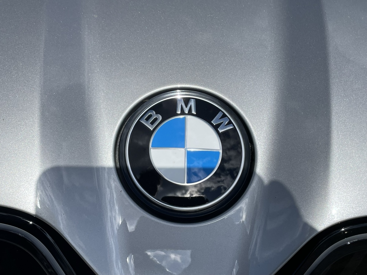 BMW iX xDrive60 - test 2026