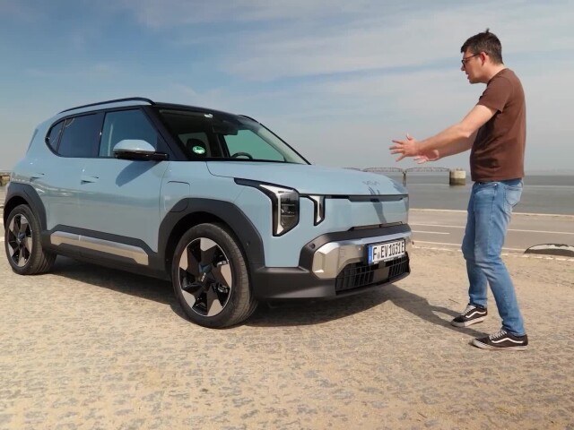 KIA EV2