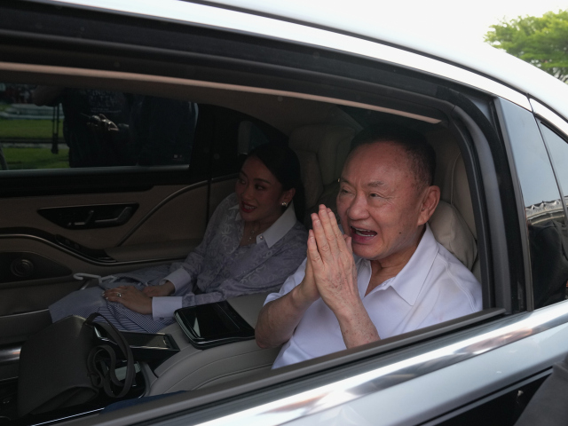Thailand / Thaksin Shinawatra / Thaksin Šinavatra /