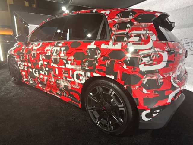 VW ID. Polo GTI - kamufláž 2026
