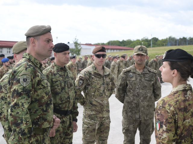 Účastníci cvičenia NATO - Srbsko