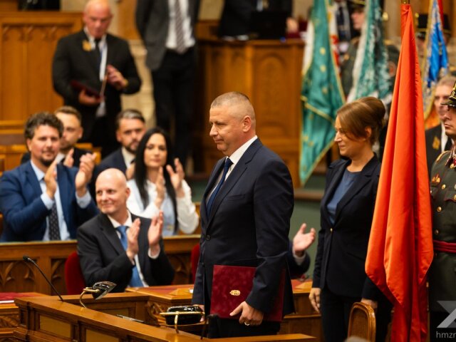 Maďarský minister obrany generálporučík Dr. Romulusz Ruszin-Szendi