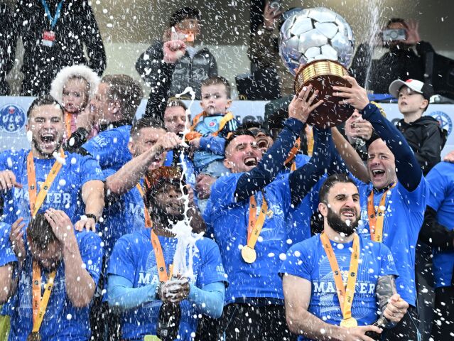 07. ŠK Slovan oslavy titul 2025/26