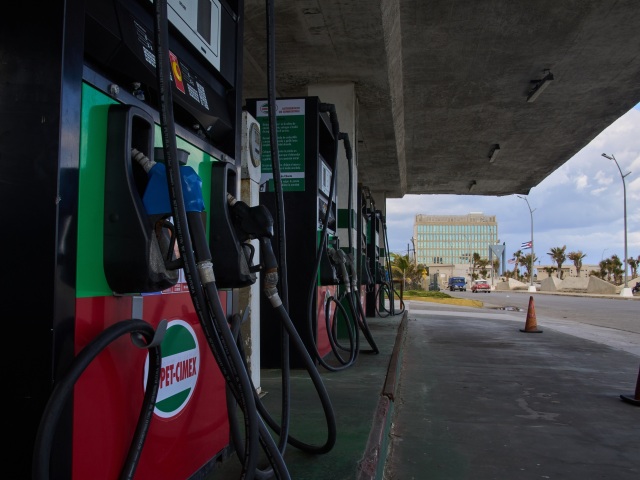 Cuba / Gas /