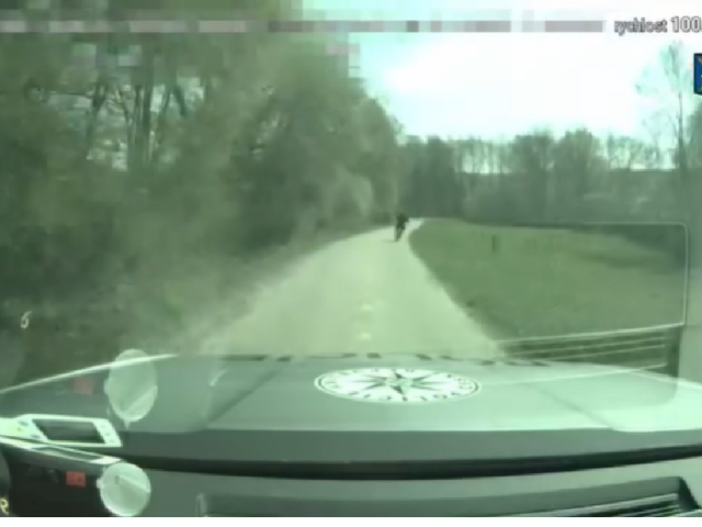 únik, kolobežka, policajná naháňačka, Policie ČR