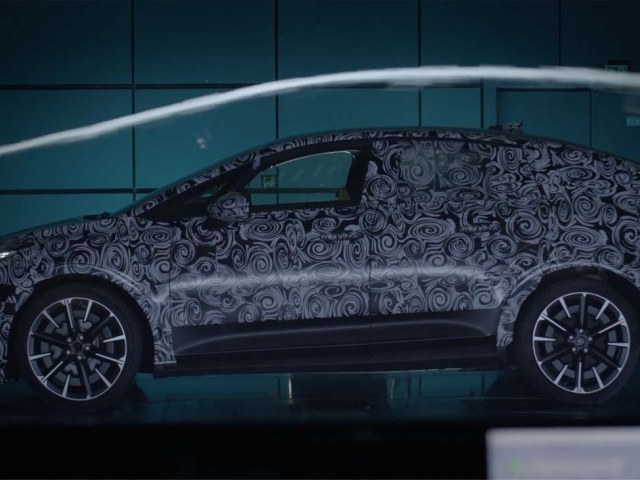 Audi A2 e-tron - kamufláž 2026