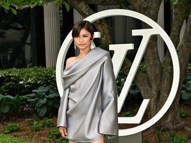 Zendaya vyzerala v krásnych strieborných šatách úchvatne