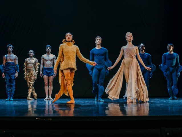 ICARUS, Fashion Ballet