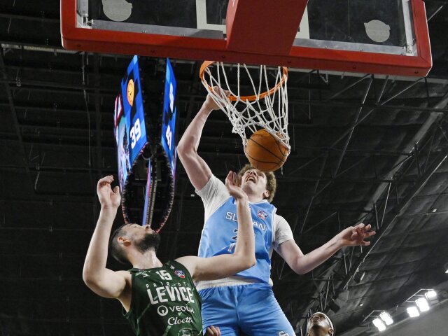SR Basketbal TIPOS SBL play off finále 4. Slovan Levice BAX
