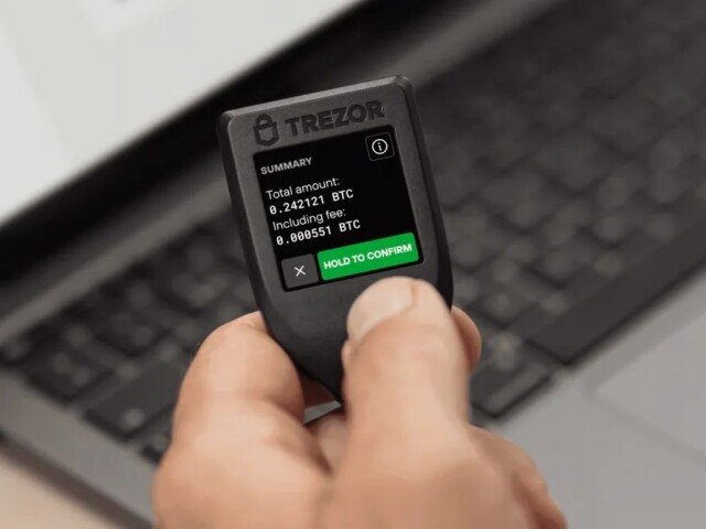 trezor T