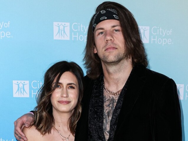 Fleur Shomo, Caleb Shomo