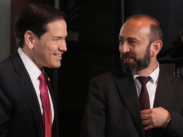 Marco Rubio, Arménsko, Ararat Mirzojan