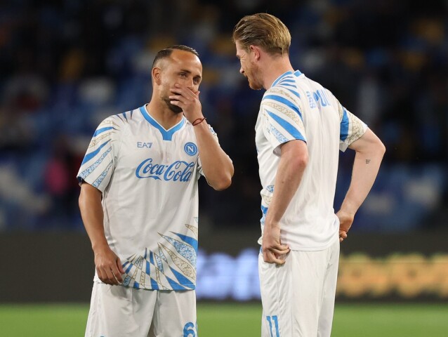 Stanislav Lobotka, Kevin De Bruyne