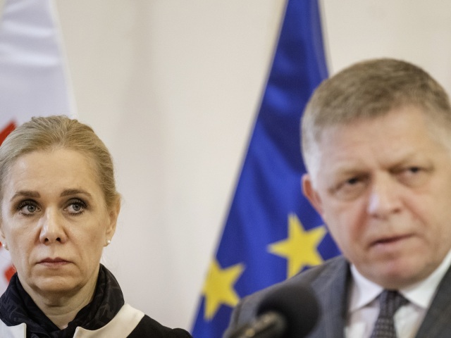 Denisa Saková / Robert Fico /
