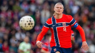 Šesť jedál a 6000 kalórií. Je to čudák. Nikdy som nevidel nikoho takto jesť. Hviezdny Nór prekvapil
