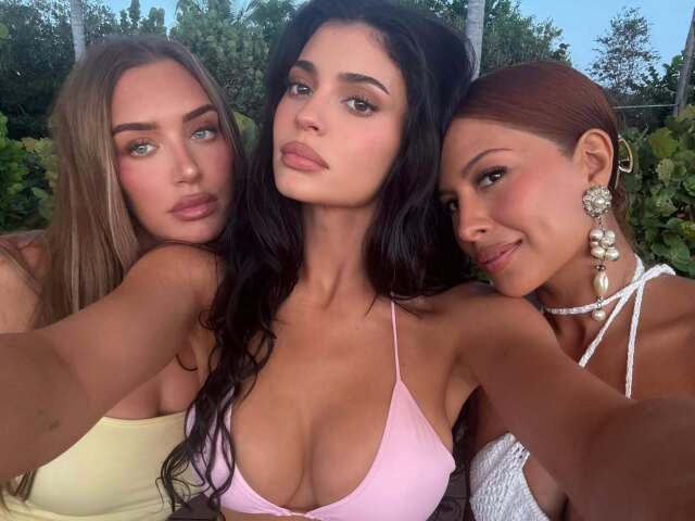 Kylie Jenner s kamarátkami