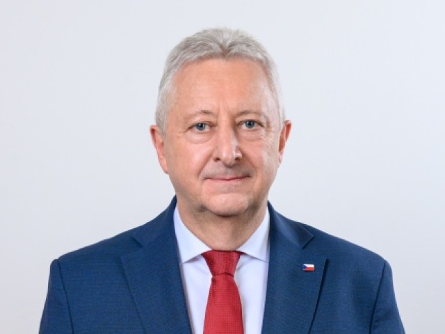 Minister obrany Českej republiky Jaromír Zůna