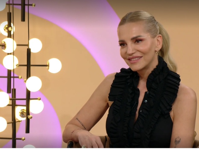 Speváčka Dara Rolins na návšteve v Dámskom klube. 