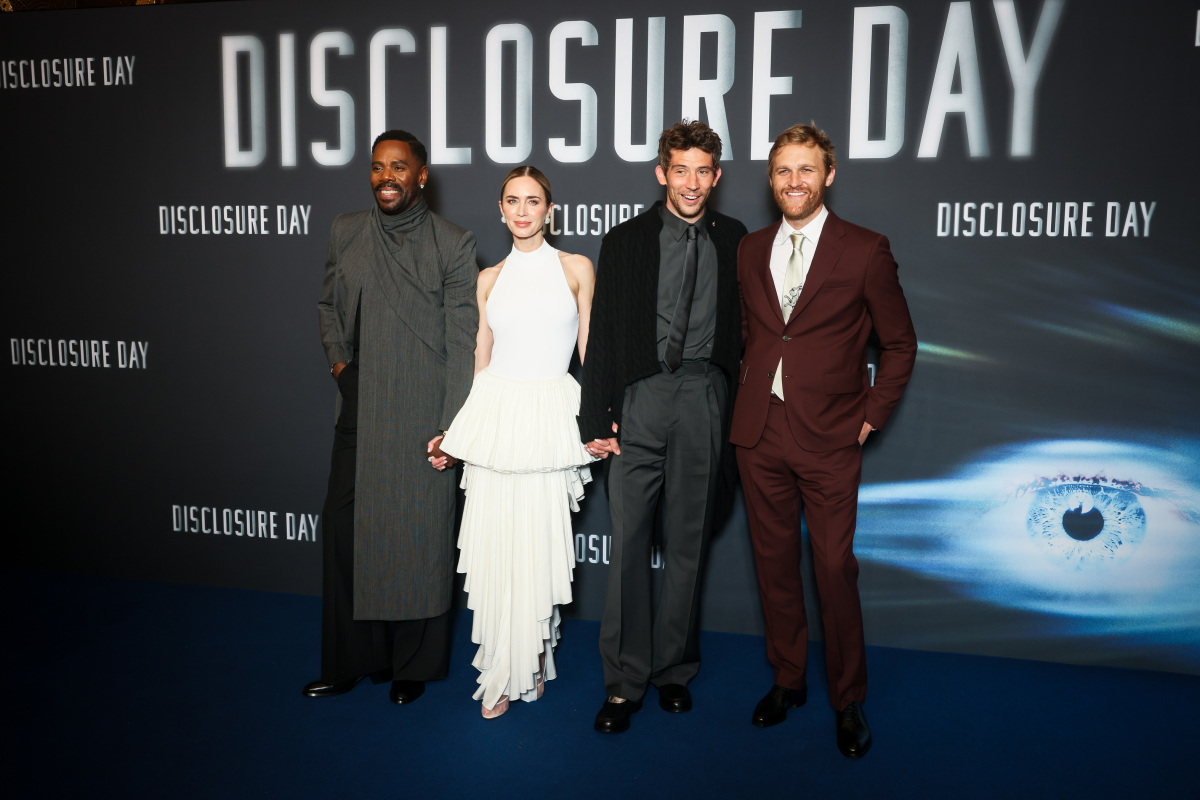 Zľava: Herci Colman Domingo, Emily Blunt, Josh O'Connor a Wyatt Russel uviedli v Paríží snímku Disclosure Day.