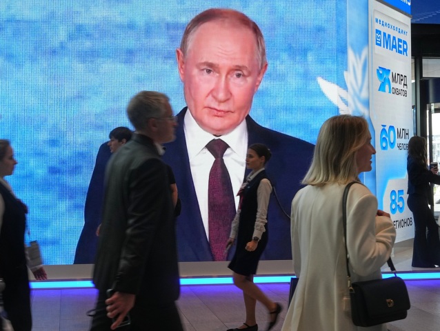Petrohrad, Vladimir Putin, Ekonomické fórum Rusko