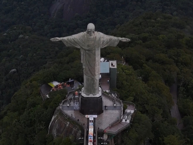 Rio de Janeiro, koberce, socha Krista, Reuters, NEPOUZIVAT
