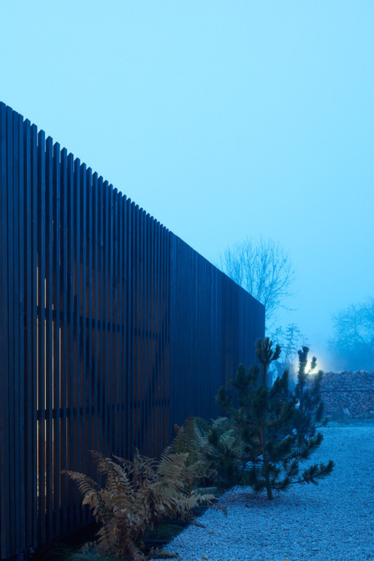 ark shelter peter fabo 5