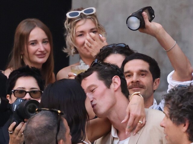 Dua Lipa a herec Callum Turner 